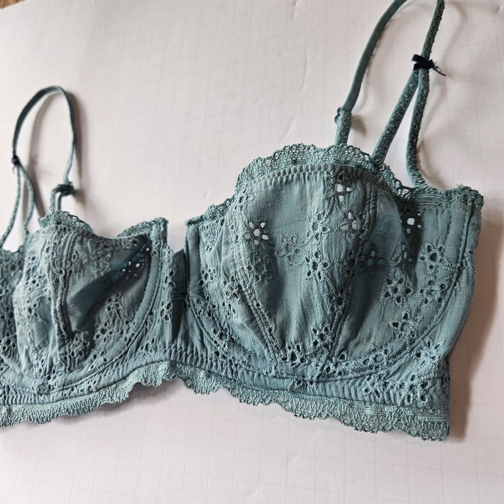 Free People Intimately Lace Bralette Women 32C Blue Balconette Underwirer - Picture 2 of 7